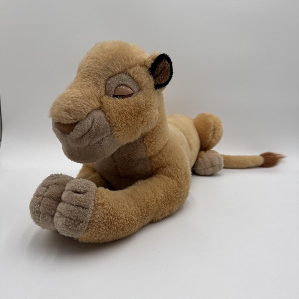 Vintage 1994 Disney Store 21" Sarabi The Lion King Plush Stuffed Animal Toy